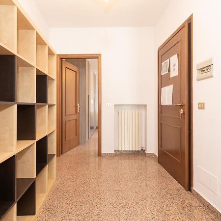 Appartamento Piazza Garibaldi - F&L Apartment Бреша Екстериор снимка