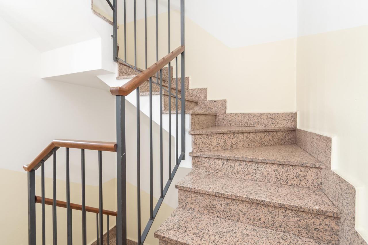 Appartamento Piazza Garibaldi - F&L Apartment Бреша Екстериор снимка