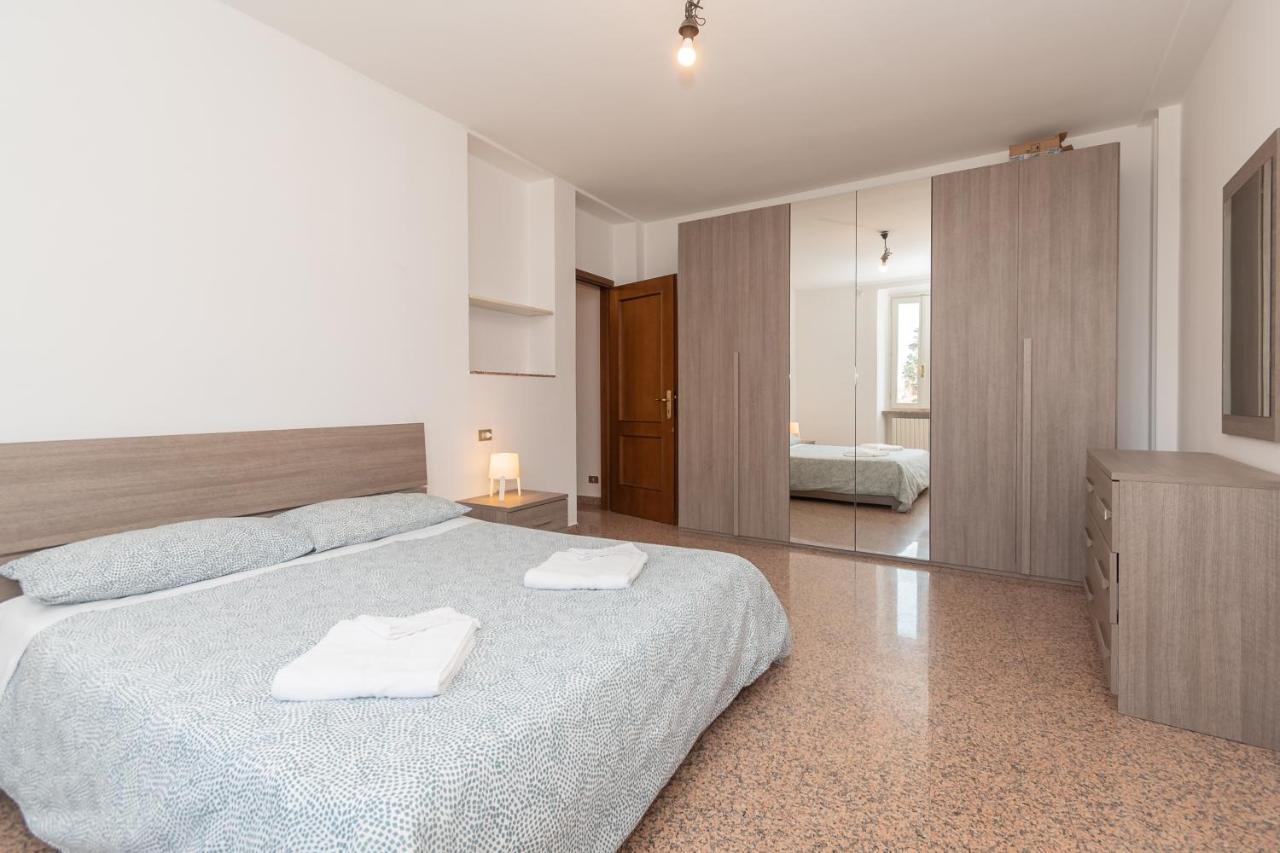 Appartamento Piazza Garibaldi - F&L Apartment Бреша Екстериор снимка